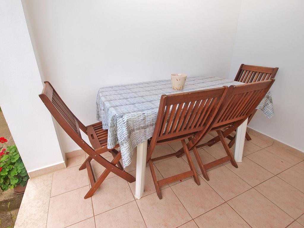 Apartments Milio 1105 Fazana Exterior photo